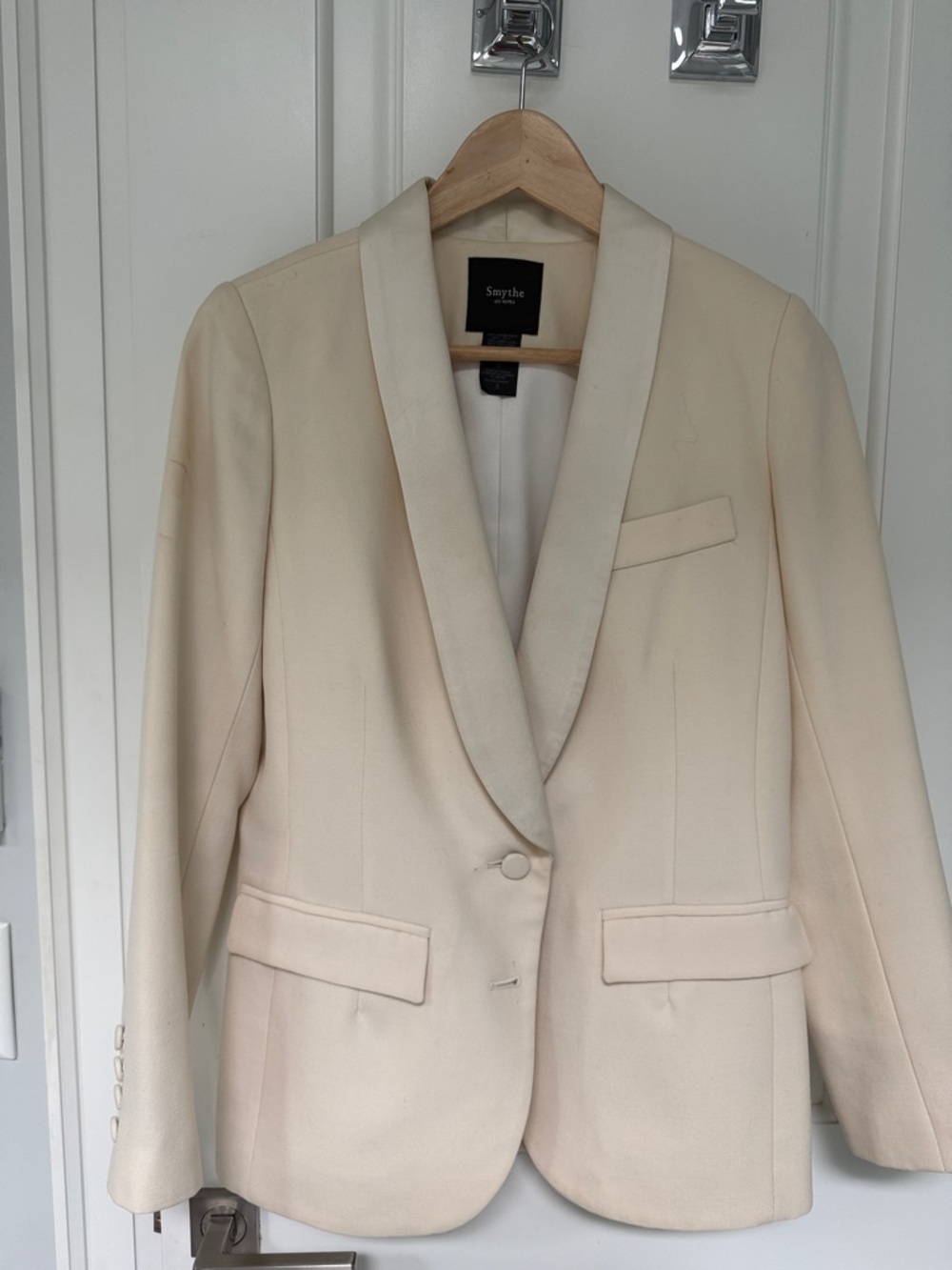 Smythe Ivory Satin-Trim Tuxedo Jacket
